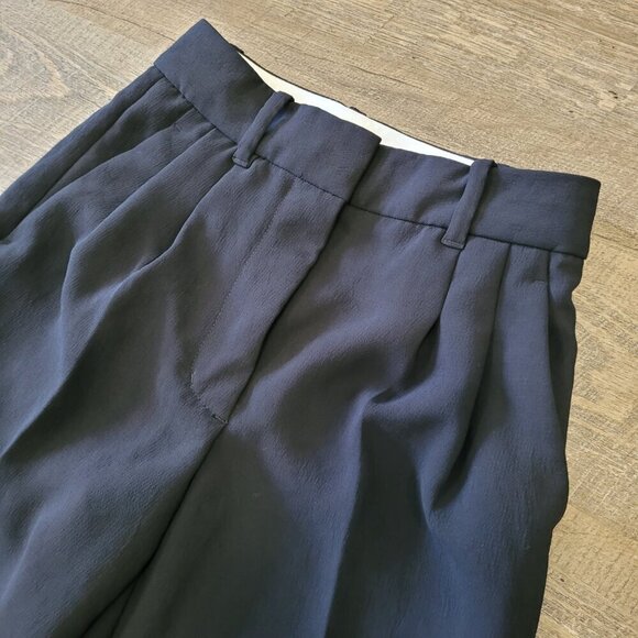 WILFRED | Aritzia The Effortless Pant Cropped Crepette | Sz. 00 - Picture 5 of 9